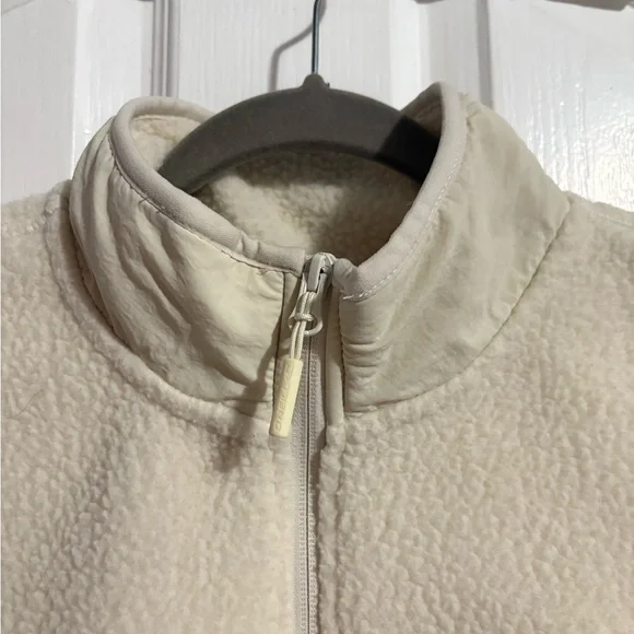 O'Neill Cream Zip-up Sherpa Fleece Vest - Picture 5 of 7